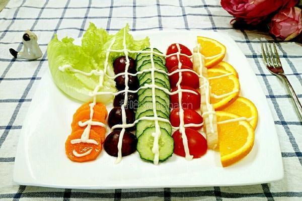 蔬菜水果沙拉的做法图解7