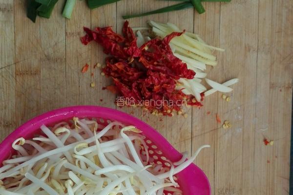 韭菜炒豆芽～家常菜的做法图解2