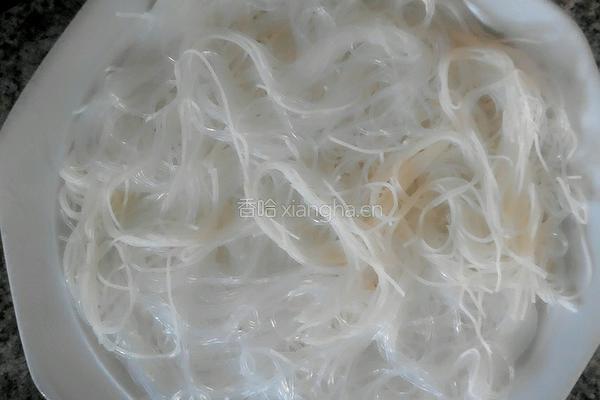 油泼虾菇的做法图解4