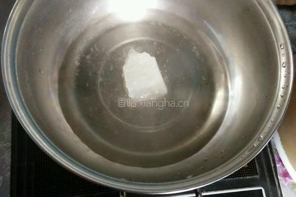 冰糖枇杷的做法图解4