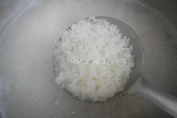 胡萝卜瘦肉粥的做法图解5