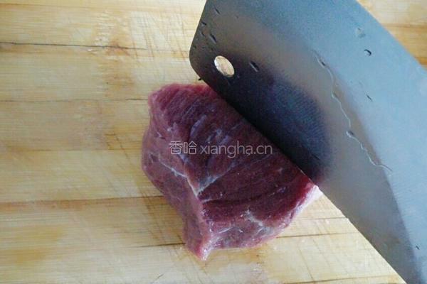 孜然牛肉的做法图解2