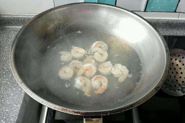 芦笋炒虾仁的做法图解6