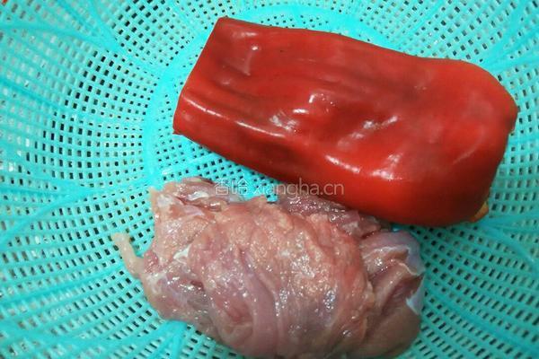 豉香肉末炒苦瓜的做法图解1
