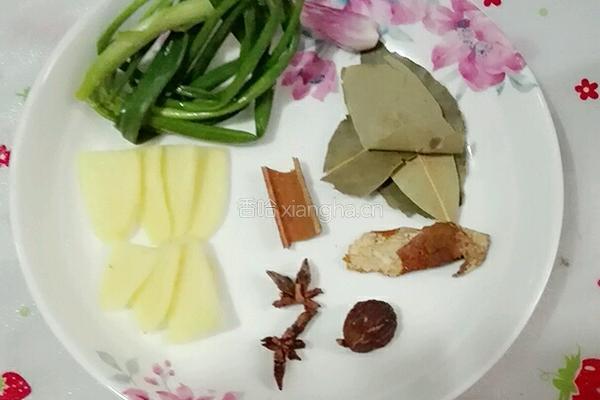 排骨炖小土豆的做法图解3