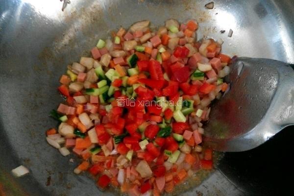 菠萝鸡肉炒饭的做法图解7