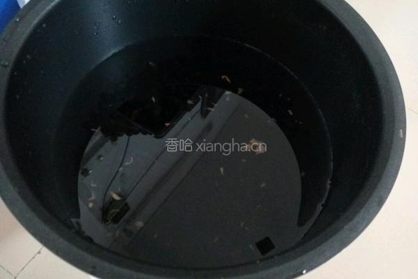 黑米黑豆粥的做法图解4