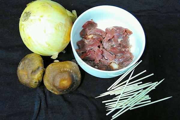 香烤牛肉串的做法图解1