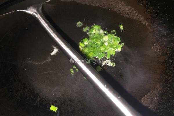 凉拌葱油皮蛋豆腐的做法图解6