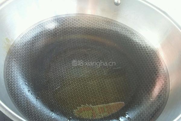 香肠炒蒜苔的做法图解6