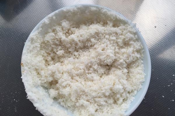 鲜奶油椰香杯子蛋糕的做法图解7