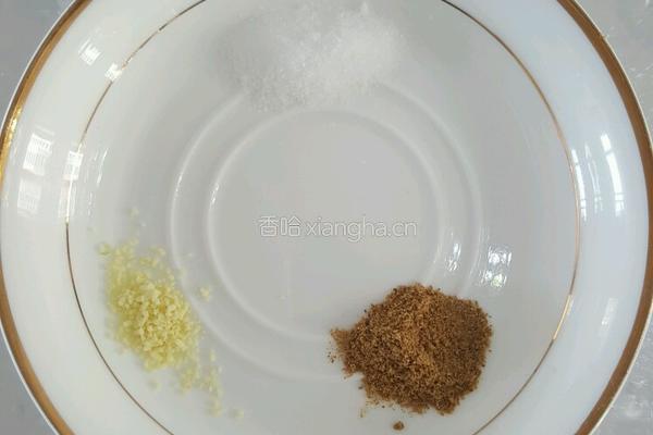 苦瓜炒西红柿的做法图解3
