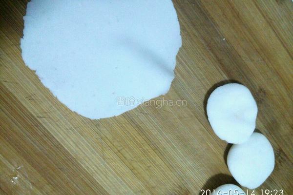 韭菜鲜虾馅饺子的做法图解9