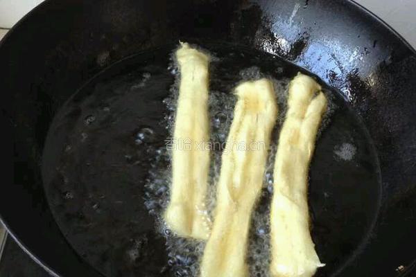 无铝健康油条的做法图解14