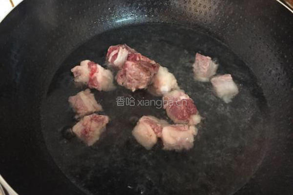 虫草花排骨汤的做法图解3
