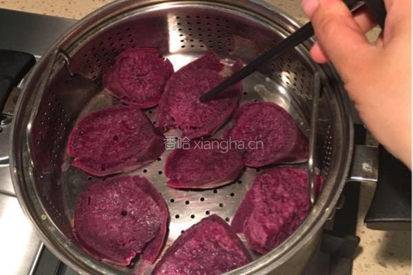 紫薯芝麻饼的做法图解3