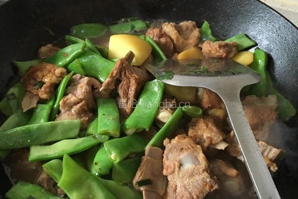 排骨芸豆炖土豆的做法图解8
