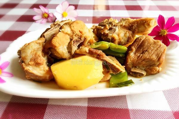 排骨芸豆炖土豆的做法图解11