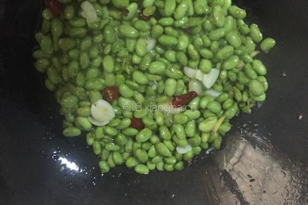麻辣毛豆的做法图解3