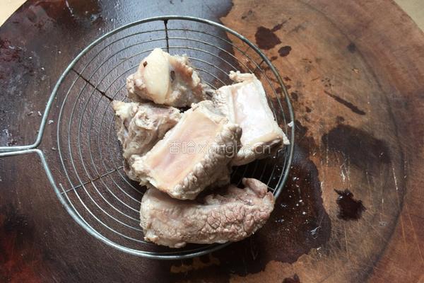 奶汤冬瓜炖排骨的做法图解5
