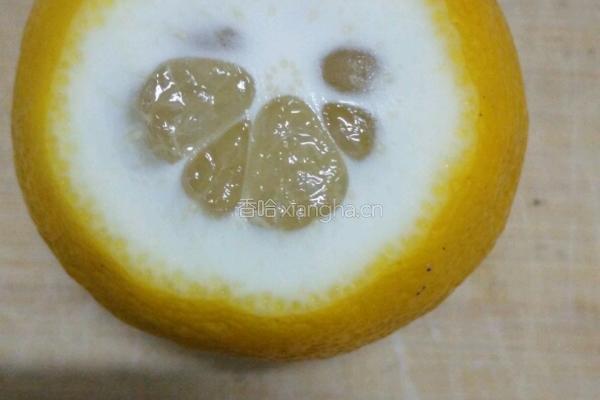 蜂蜜柠檬水的做法图解2
