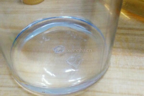 蜂蜜柠檬水的做法图解4