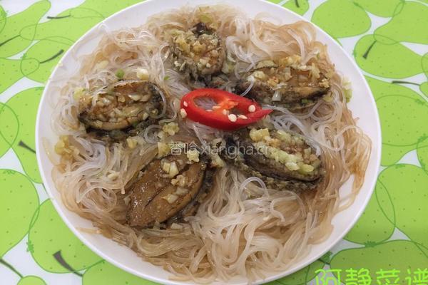 蒜蓉粉丝蒸鲍鱼的做法图解9