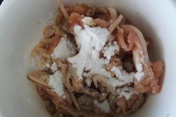 瘦肉皮蛋粥的做法图解3