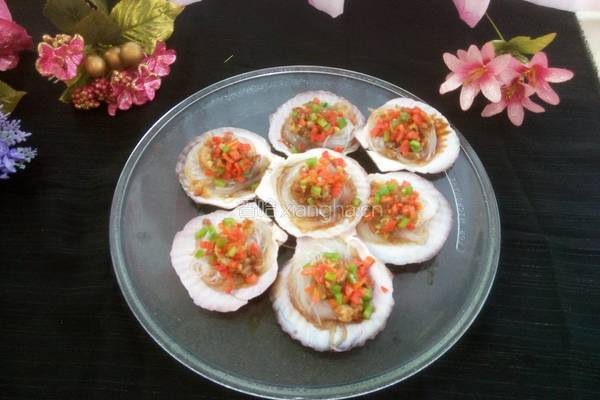 蒜茸粉丝扇贝的做法图解10