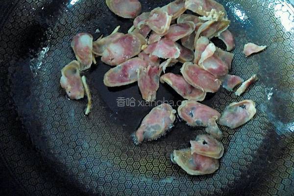 青椒炒腊肠的做法图解6