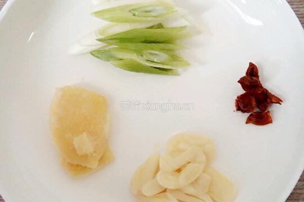 腐乳扣肉的做法图解2