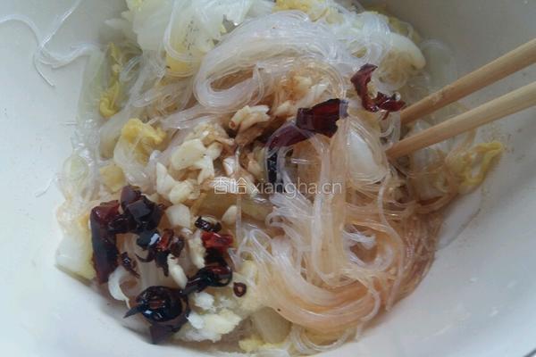 娃娃菜拌粉丝的做法图解5