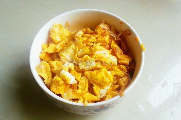 三色蛋炒饭的做法图解5