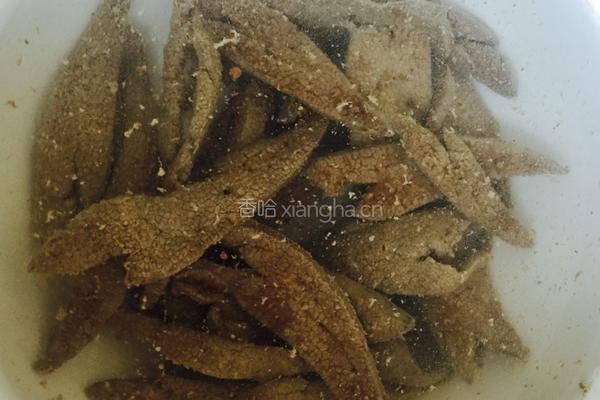 猪肝菠菜汤的做法图解3