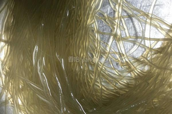 粉丝鸡蛋的做法图解1