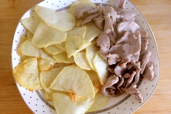 过油肉土豆片的做法图解8