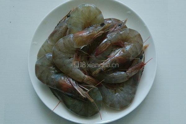 水煮虾的做法图解1