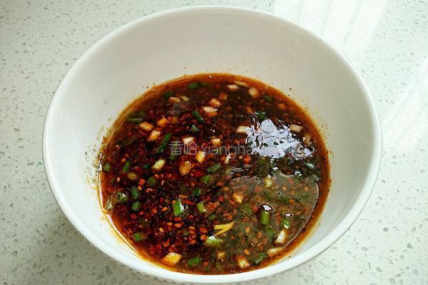 煮速冻饺子的做法图解7