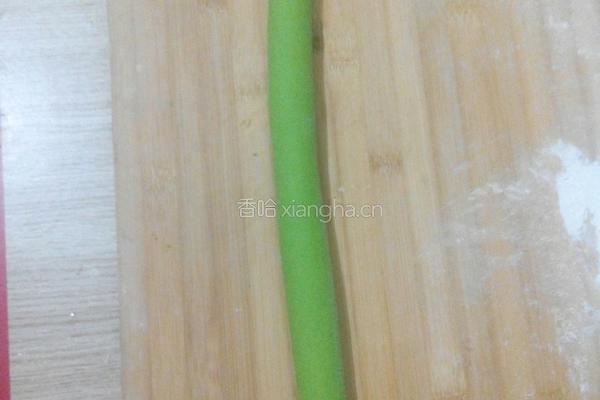 猪肉白菜馅饺子的做法图解8
