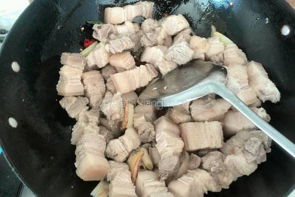红烧肉加鸡蛋的做法图解4