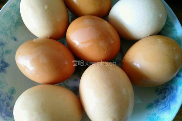 五香茶鸡蛋的做法图解1