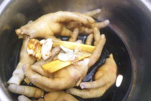 卤水鸡脚的做法图解5