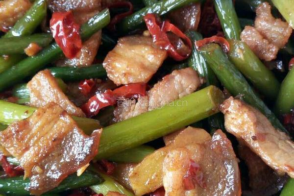 蒜苔回锅肉的做法图解7