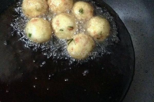 香酥土豆丸子的做法图解5