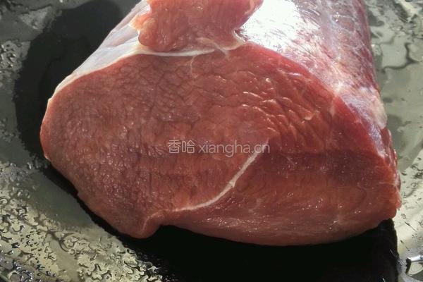 孜然牛肉粒的做法图解2