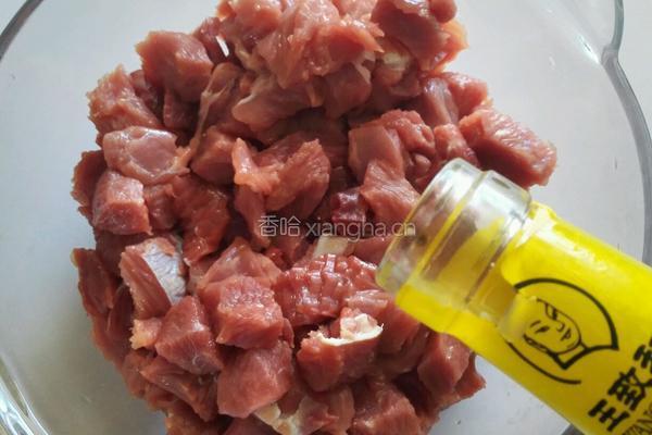 孜然牛肉粒的做法图解7