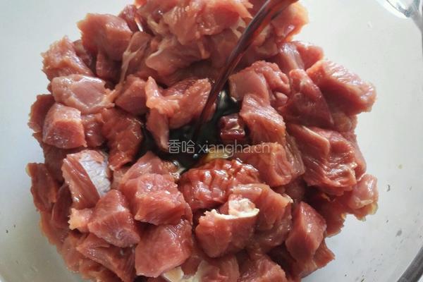 孜然牛肉粒的做法图解8