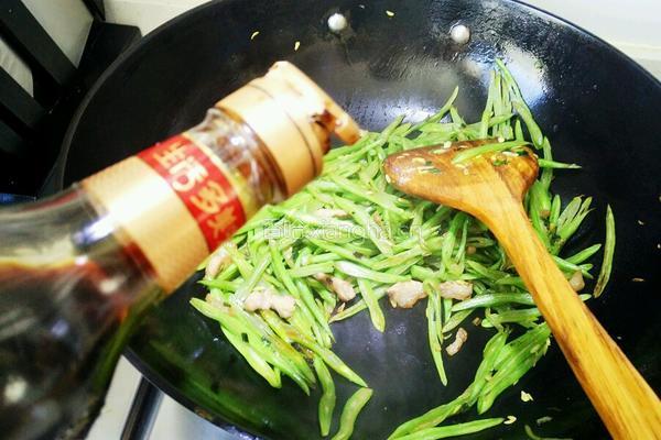清炒芸豆丝的做法图解6
