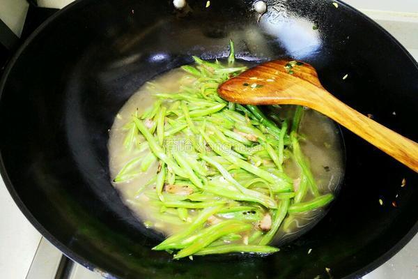 清炒芸豆丝的做法图解7