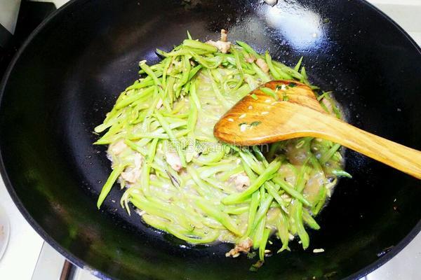 清炒芸豆丝的做法图解8